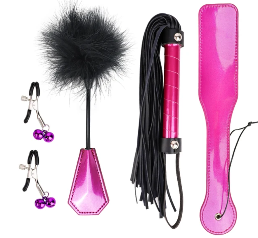 Kit Sex Bondage - Conjunto BDSM para Mulheres e Casais, Inclui Chicote, Pás Espancadas e Braçadeiras Ajustáveis para Mamilos, 4 Peças